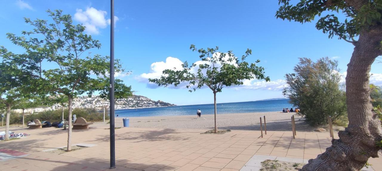 Castell Mar Apartman Roses Kültér fotó
